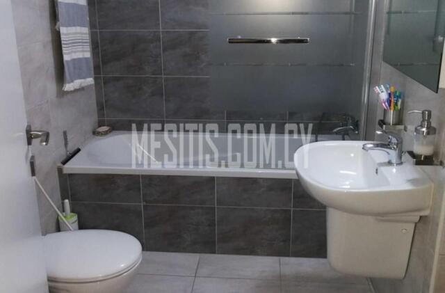 apartment-f57d5fce-1df4-40d1-bba7-321c9019b78e_Wtr.jpeg