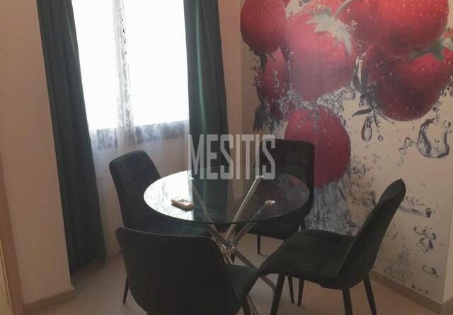 apartment-bc7e1c5c-6e7d-49e8-891d-fe7bb40a6ca4_Wtr.jpeg