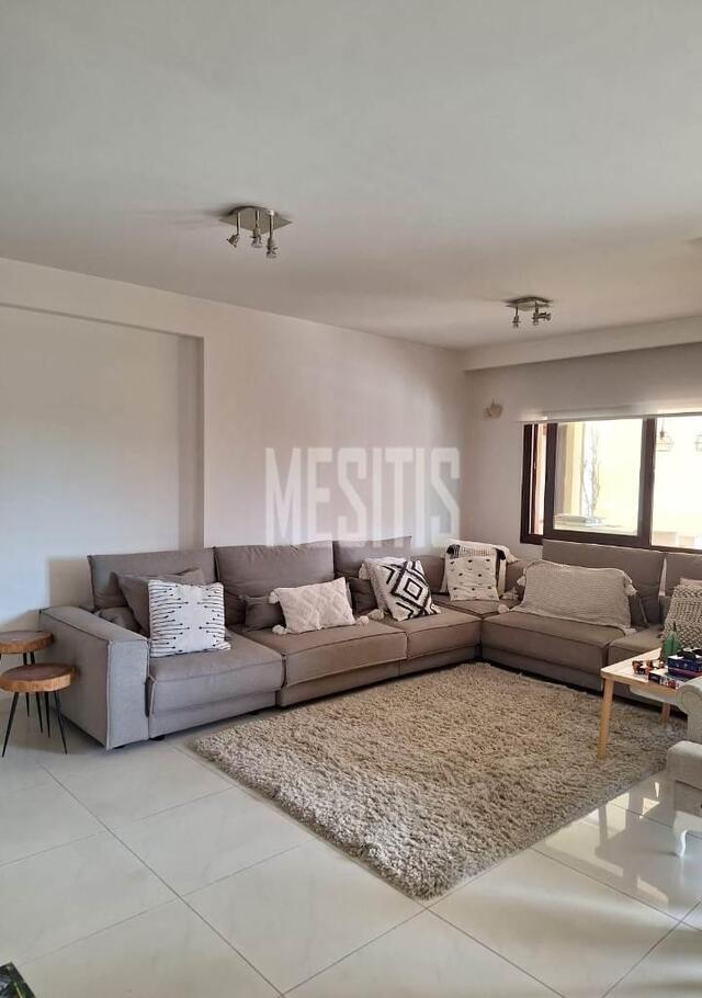 apartment-c3c2f156-5eac-4974-86e5-e13c389e8e07_Wtr.jpg