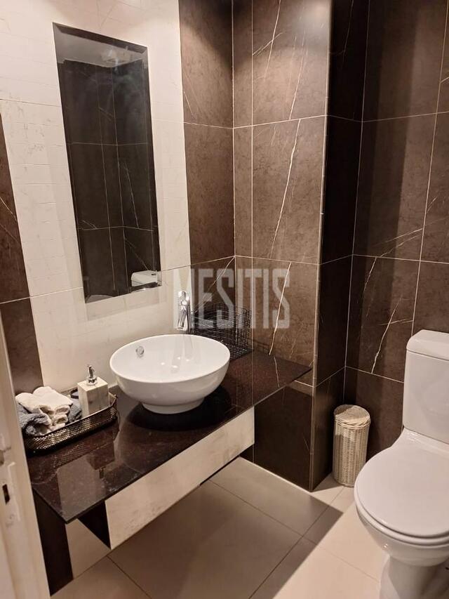 apartment-7da19bea-b386-44fb-8092-81a1c702da0e_Wtr.jpg