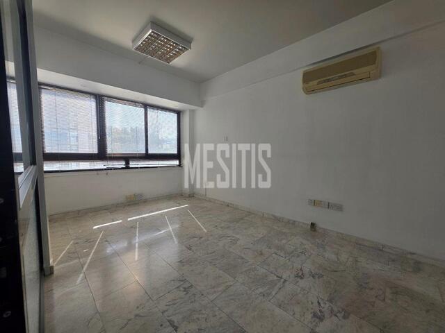 office-9eacc50b-dc74-4b36-8292-39472882d8d7_Wtr.jpg