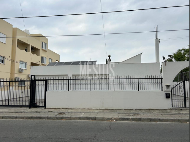 detachedHouse-e62538d3-dc2b-49ad-bd98-57cf5352d695_Wtr.png