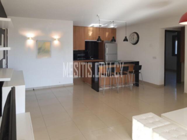 apartment-a9eb68c9-8667-48c7-b377-3ddb8765876b_Wtr.jpeg