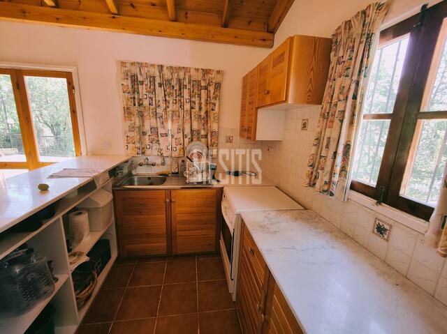 detachedHouse-edd28b99-073e-472e-ab60-f5e4aca5a588_Wtr.jpeg