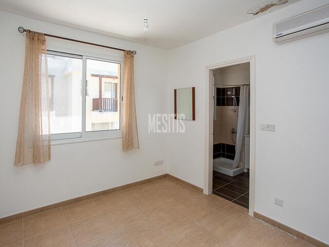 2 Bedroom Semi Detached House for Sale in Argaka, Pafos – photo 8