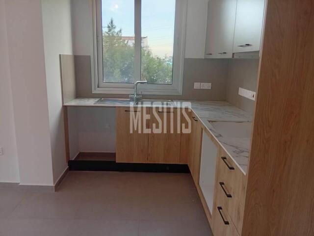 apartment-0eadcee8-185d-4d69-ac08-c8421f6f3ab8_Wtr.jpg