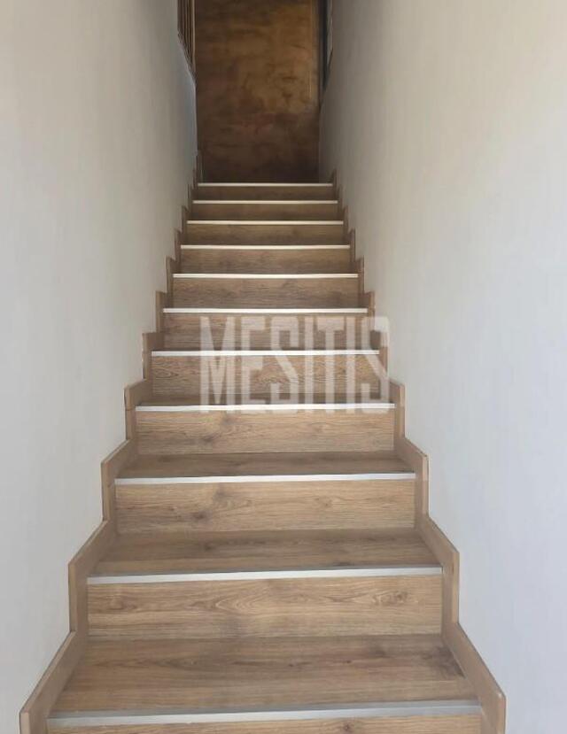apartment-91fcd9af-9cf4-46b0-8ad3-2b2dae0e57d4_Wtr.jpg