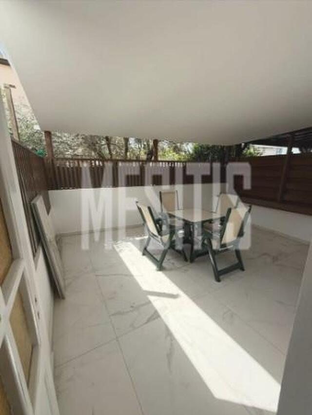 detachedHouse-ea36ec05-d64c-483b-9e06-6402149b991c_Wtr.jpg