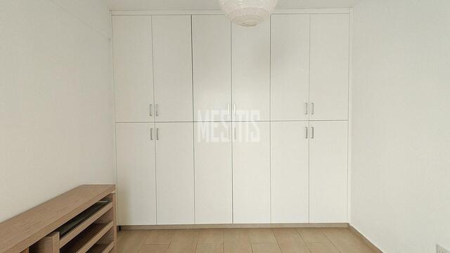 apartment-f714129e-c130-45c3-a43d-ce289f59df5d_Wtr.jpg