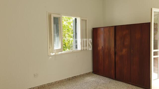 apartment-d632396e-b889-49a8-8bc7-8b286085bfb6_Wtr.jpg