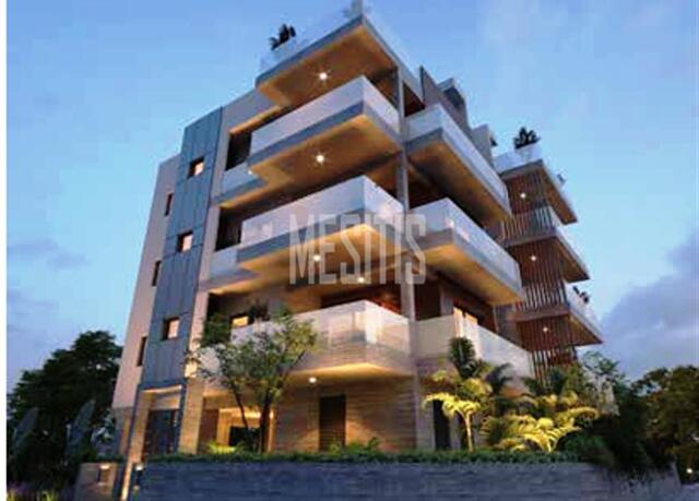 entireBuilding-72c9d33e-e1c8-470c-b77b-20a2e3c48b76_Wtr.jpg