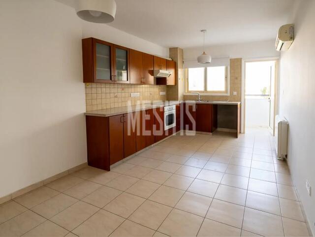 apartment-fb0e828b-fadf-4350-be10-ca976217d781_Wtr.jpg