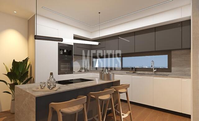 apartment-47ee7124-1235-4920-8b53-2cfdd4799e14_Wtr.jpeg