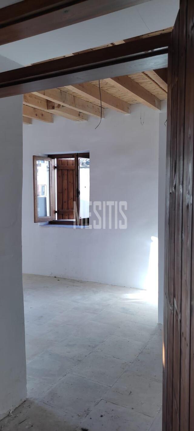 complexLiving-7067e073-5b86-471c-8052-e3f132b5edab_Wtr.jpg