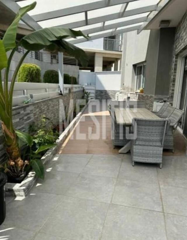 apartment-5def846a-bf93-4fb4-a6fe-06ee6acb4cef_Wtr.jpg