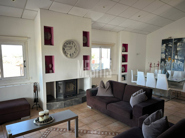 detachedHouse-72f1d066-cbe3-498e-8932-e896a503e198_Wtr.png
