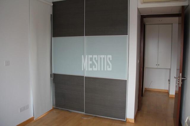 apartment-cedab36a-694b-4202-9d9b-bf81d777ca5d_Wtr.jpeg
