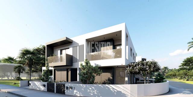 detachedHouse-243ad10f-c85c-422c-9e3e-0e53f8cf1291_Wtr.jpg