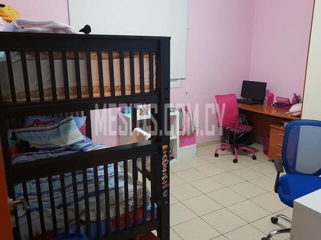 apartment-e25eb3d0-87bc-4c71-8ba6-7b7b917a664a_Wtr.jpeg