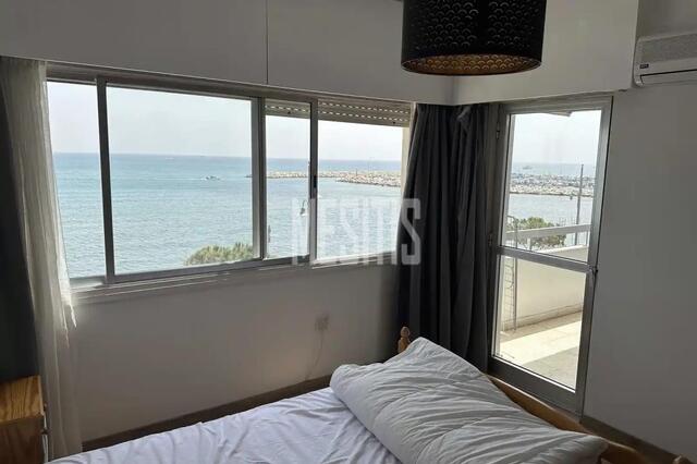 apartment-d7ef66ce-e9cb-4aee-bb84-d6d0b60c1403_Wtr.jpeg