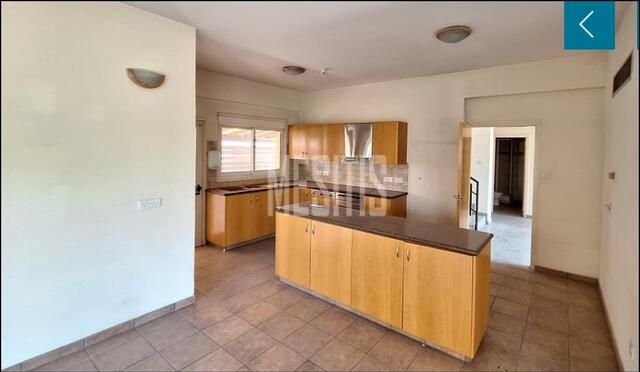 detachedHouse-3f18a5b0-fa58-47bf-aba6-a3f08d9c8301_Wtr.jpg