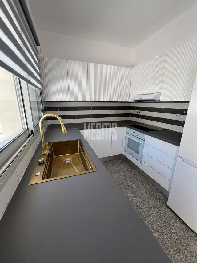detachedHouse-a995b756-09fa-4458-b96d-ecfb44bcef0f_Wtr.jpg