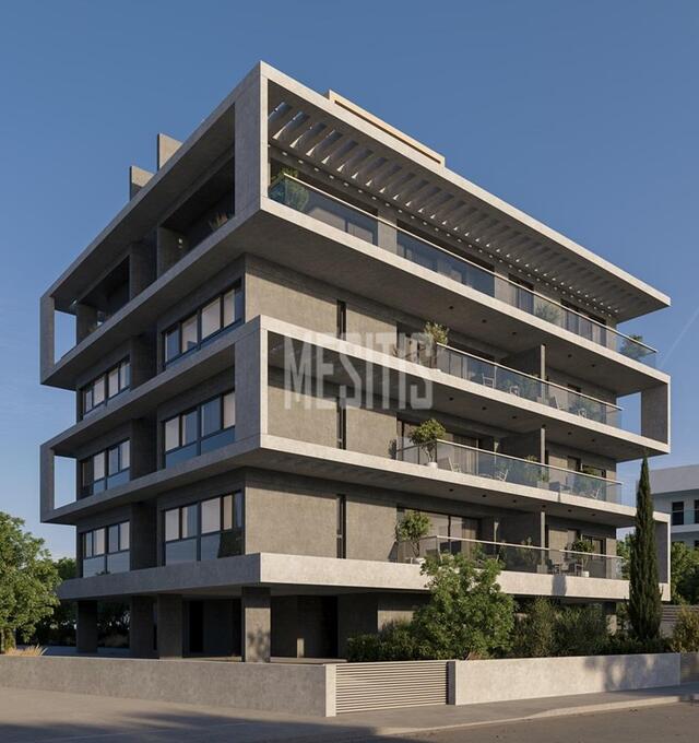 apartment-a66e25a4-d757-432d-8b4f-952e2556f516_Wtr.jpeg
