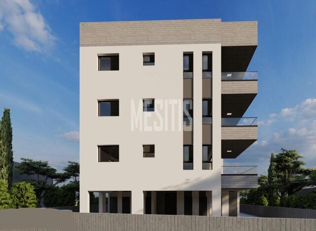 apartment-a0723f8f-3d6a-418f-bb30-ec9612de7b8e_Wtr.jpg