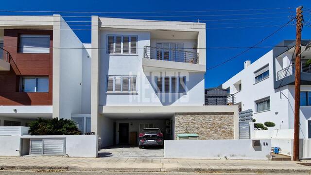detachedHouse-489c5294-bcd7-443b-b822-8fc61c044677_Wtr.jpeg
