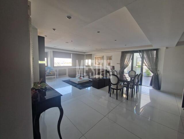 apartment-68ef2d2e-2c6a-4008-8b1a-a708c2b91a9b_Wtr.jpeg