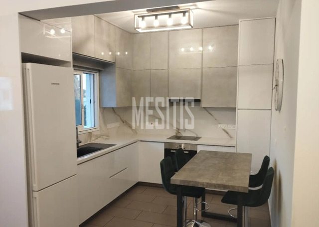 apartment-f0b47388-8cd9-49a0-a0c2-c5e044157600_Wtr.png