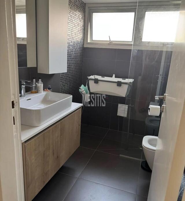 apartment-fc1e3f20-bddd-4ed2-8c5a-6de80914c552_Wtr.jpg