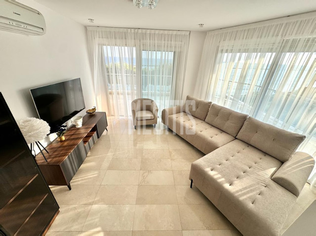 apartment-acbb0474-bcb9-475c-8547-6f87ce34ba0d_Wtr.png