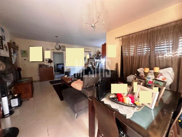 detachedHouse-ed66ebb8-0f50-4ea6-862c-5bff56771873_Wtr.jpg