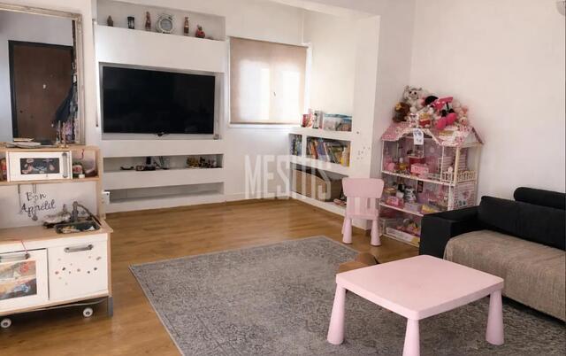 apartment-c4bd87eb-238c-415c-bd84-bf14a6f18f5c_Wtr.jpg