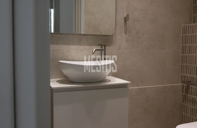 apartment-583997ec-e445-437d-b718-46ee17b4e94e_Wtr.png