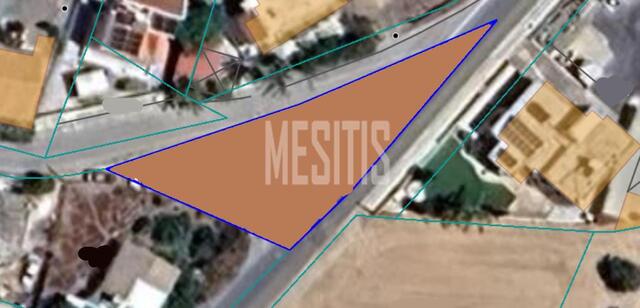 plot-577442af-861d-4561-99c8-53d508430656_Wtr.jpg