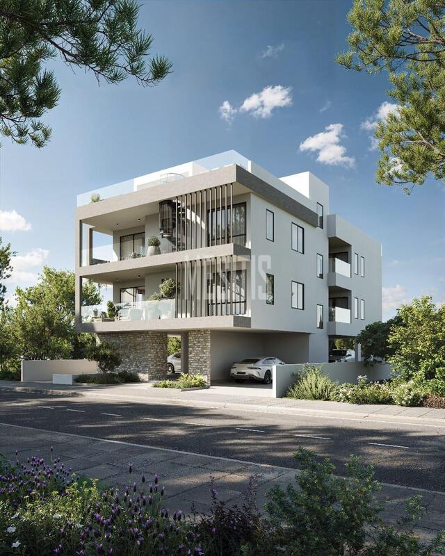 apartment-adb0d762-c4b9-4463-b511-3338b253e5a9_Wtr.jpg