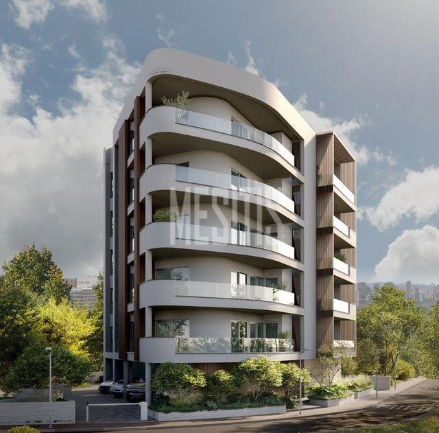 apartment-28aaa866-8d6e-41cd-9e9c-528fb4cc2113_Wtr.jpeg