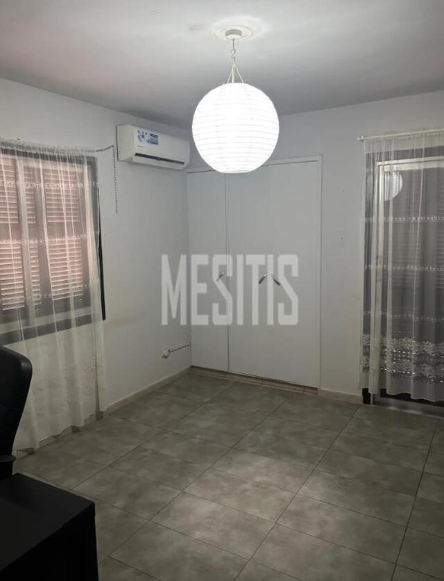 apartment-983fb331-94ef-4a24-8e5b-6bdba4a2c946_Wtr.jpg