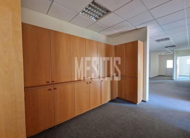 office-c482cb83-6f39-46ae-9aba-892415c62ae1_Wtr.jpeg