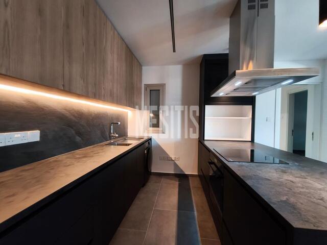 apartment-3d915ee2-4171-4db1-a3a1-145d4184688d_Wtr.jpg