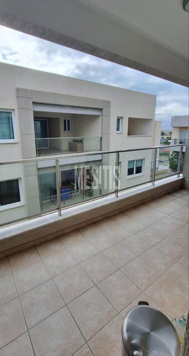 apartment-e8fe048b-6032-4f1f-a20e-bd3d1765ce63_Wtr.jpeg