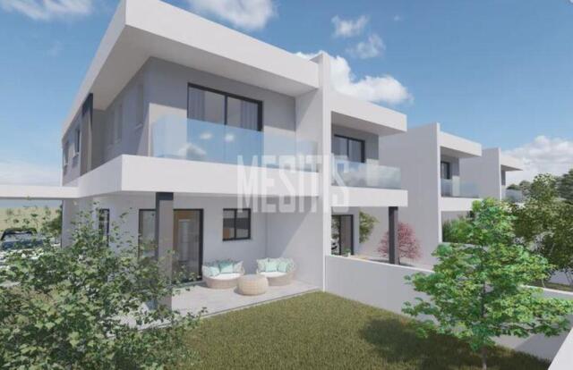 detachedHouse-64ad3d75-bd00-4778-b9d5-c607e4a656a2_Wtr.jpeg