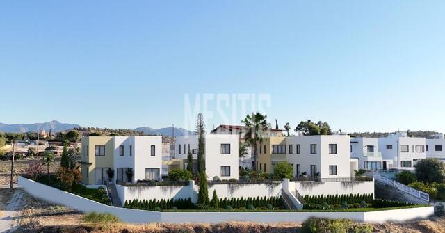 detachedHouse-86d3db0a-fb50-442f-9d23-f406cd2d3b17_Wtr.jpg