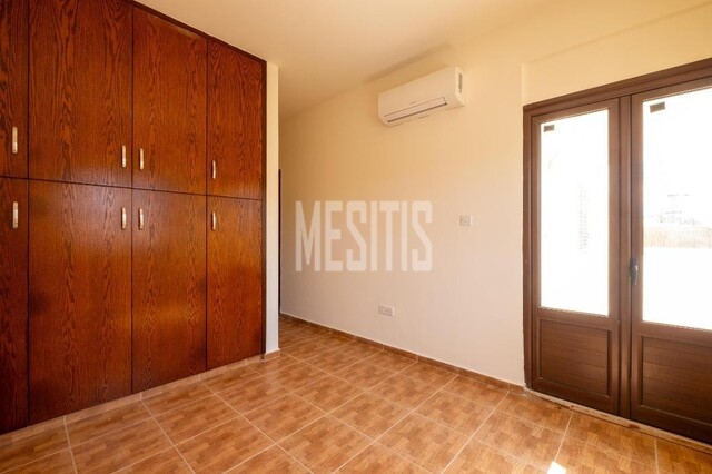 detachedHouse-3b2078de-a666-4517-a2e2-d0ddacb55e06_Wtr.jpeg