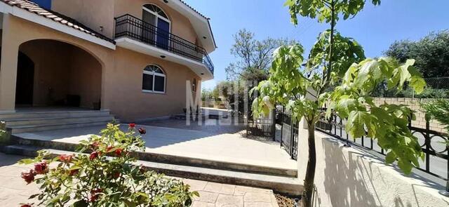 detachedHouse-6b70a0c8-715c-4ab1-8c6f-99edbb2257db_Wtr.jpg