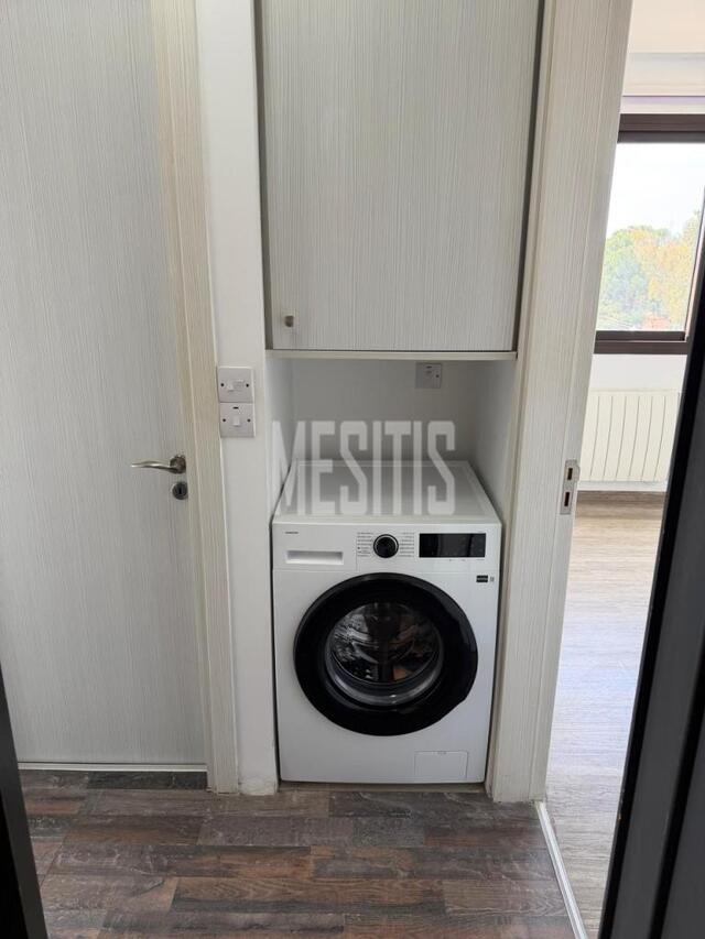 apartment-4bbca9e6-1926-4a39-9d79-5d710fad5d00_Wtr.jpg