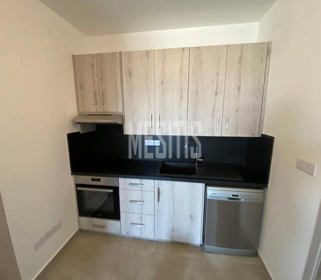 apartment-cf5e6ae7-4fa4-4b61-969a-332e9b70da81_Wtr.jpeg