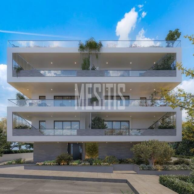 apartment-774c17d3-cd13-4b6d-be5a-94b40ccfdea6_Wtr.jpeg